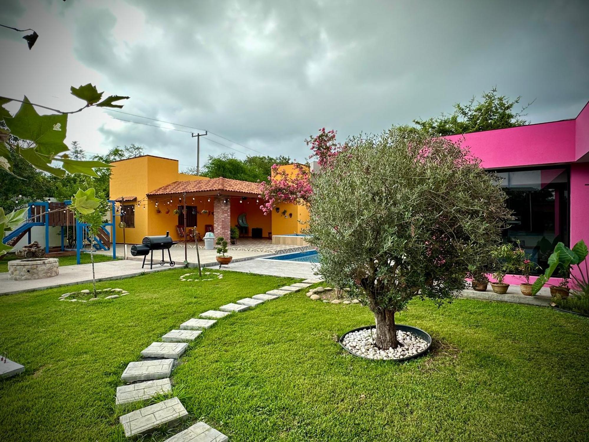 Casa Villa Antigua Montemorelos エクステリア 写真